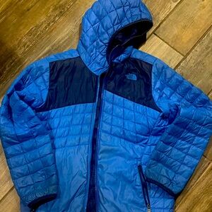 North face light jacket